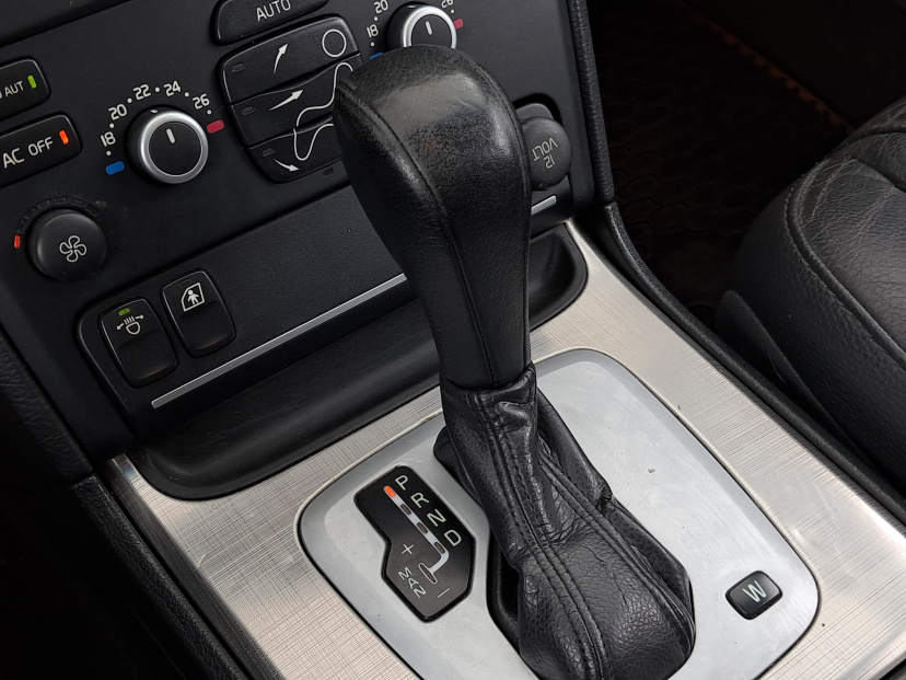 Volvo XC90, 2011