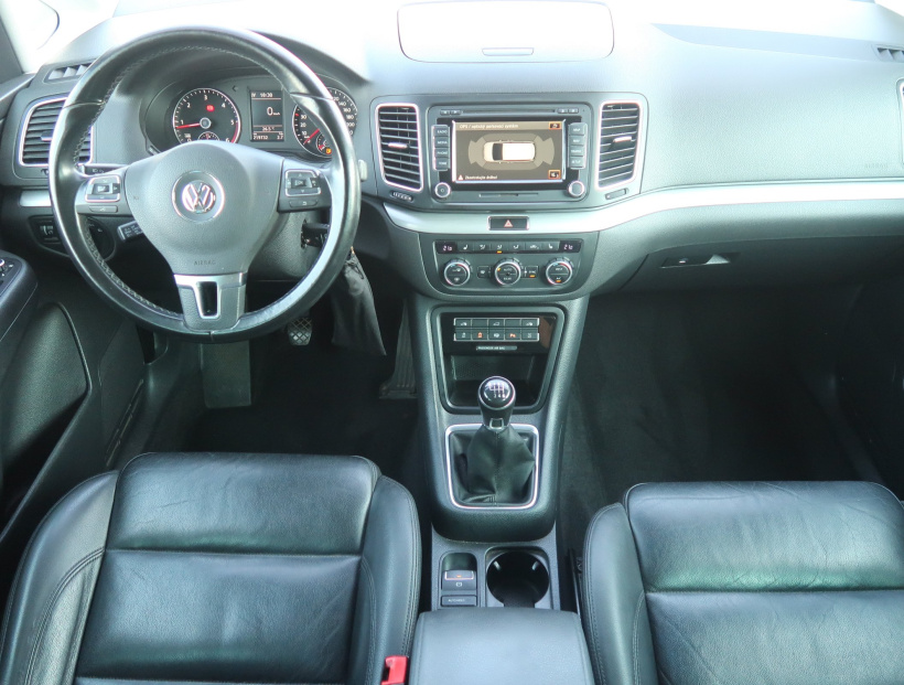 Volkswagen Sharan, 2015