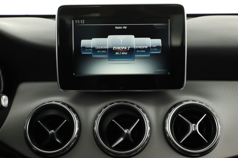 Mercedes-Benz GLA, 2016