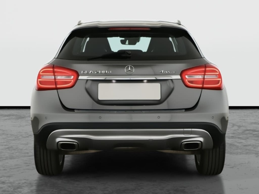 Mercedes-Benz GLA, 2016