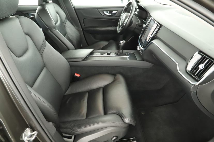 Volvo V60, 2020