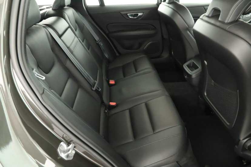 Volvo V60, 2020