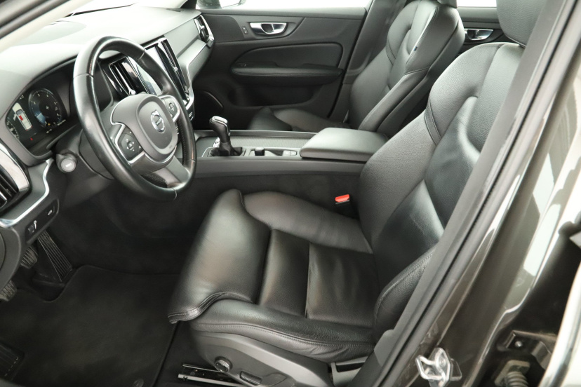 Volvo V60, 2020