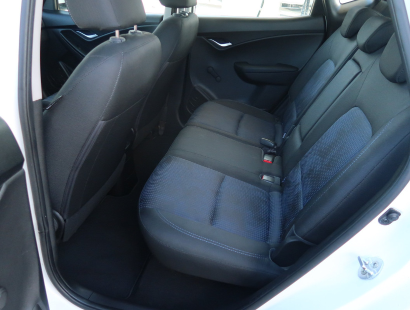 Hyundai ix20, 2013