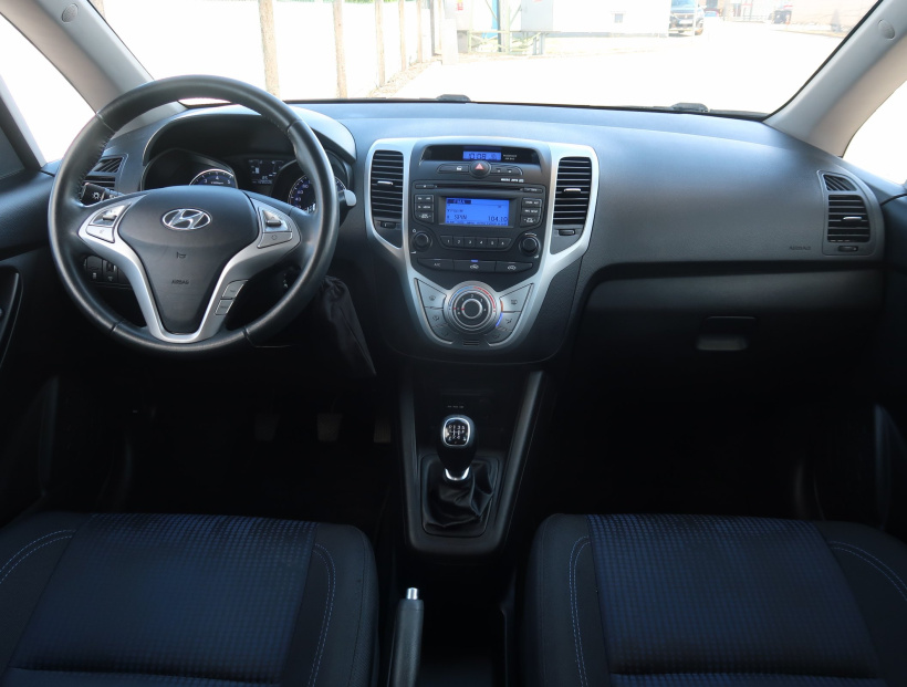 Hyundai ix20, 2013
