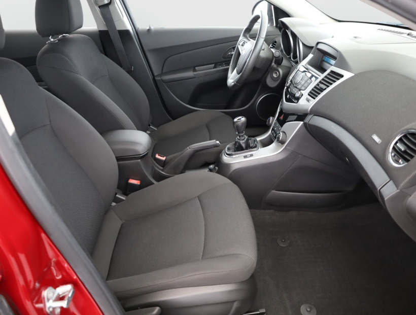 Chevrolet Cruze, 2012