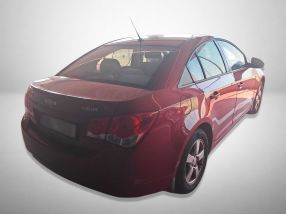 Chevrolet Cruze - 2012