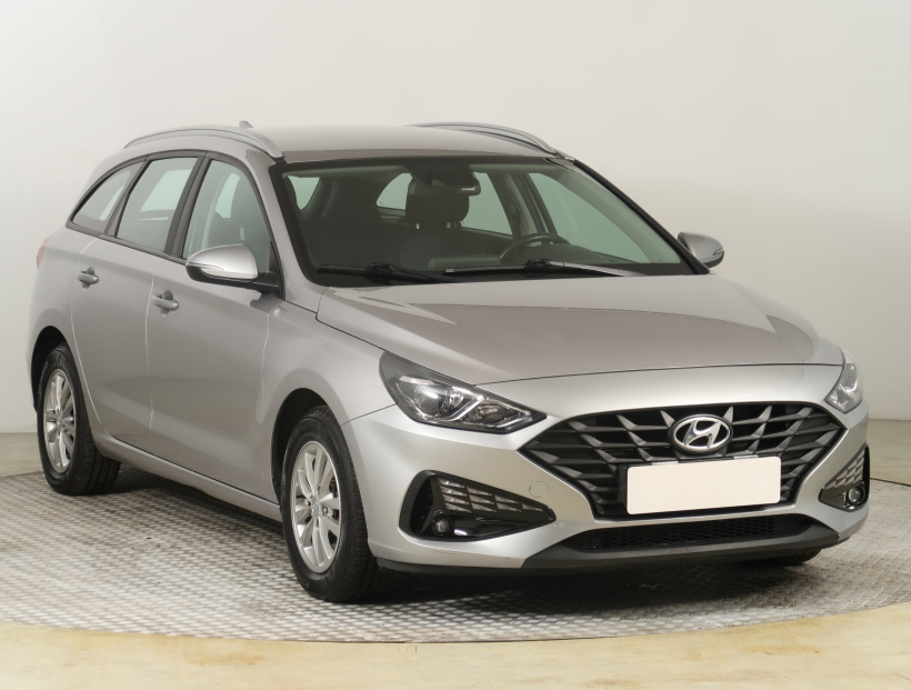 Hyundai i30, 2021