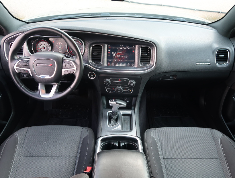 Dodge Charger, 2017