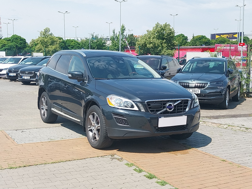 Volvo XC60, 2010