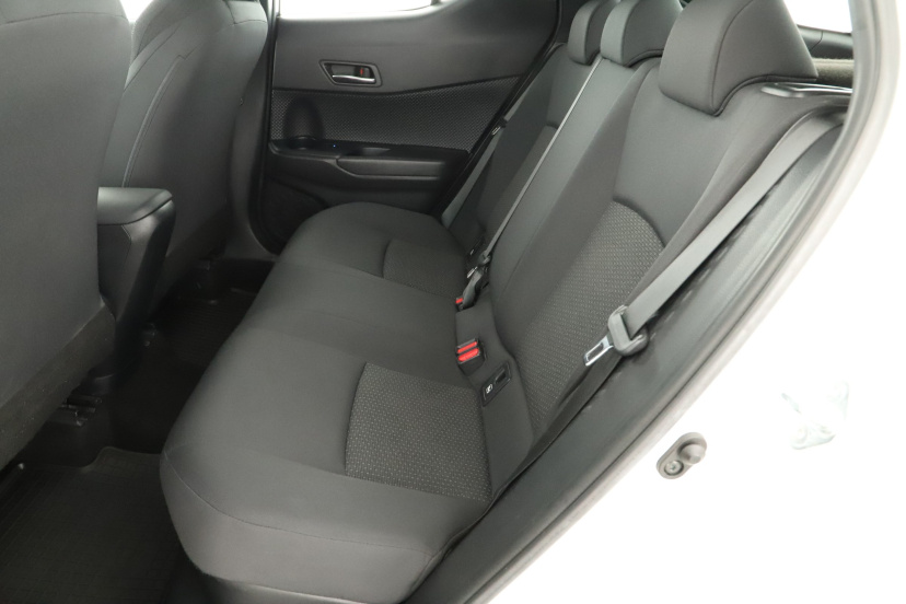 Toyota C-HR, 2019