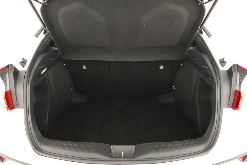 Toyota C-HR, 2019