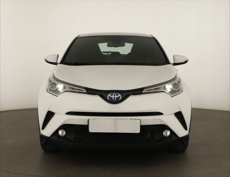 Toyota C-HR, 2019