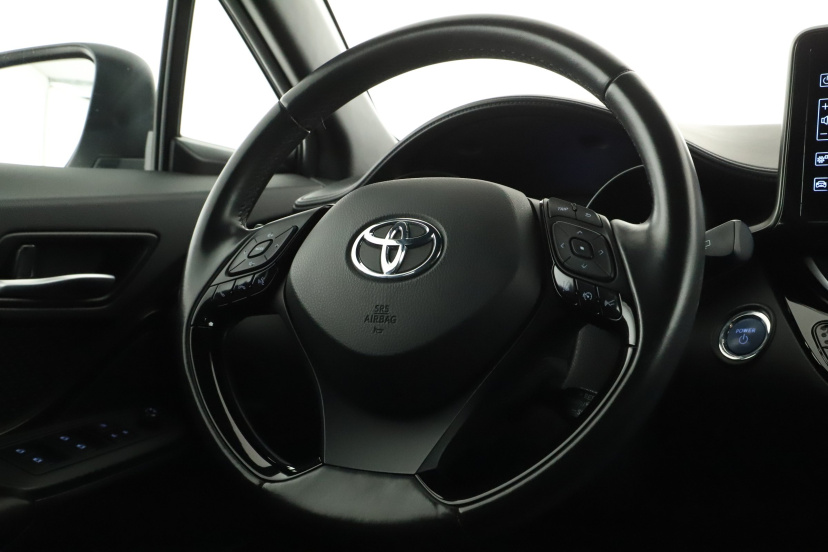 Toyota C-HR, 2019