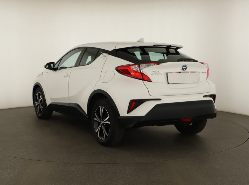 Toyota C-HR, 2019