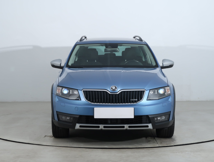 Škoda Octavia Scout, 2016