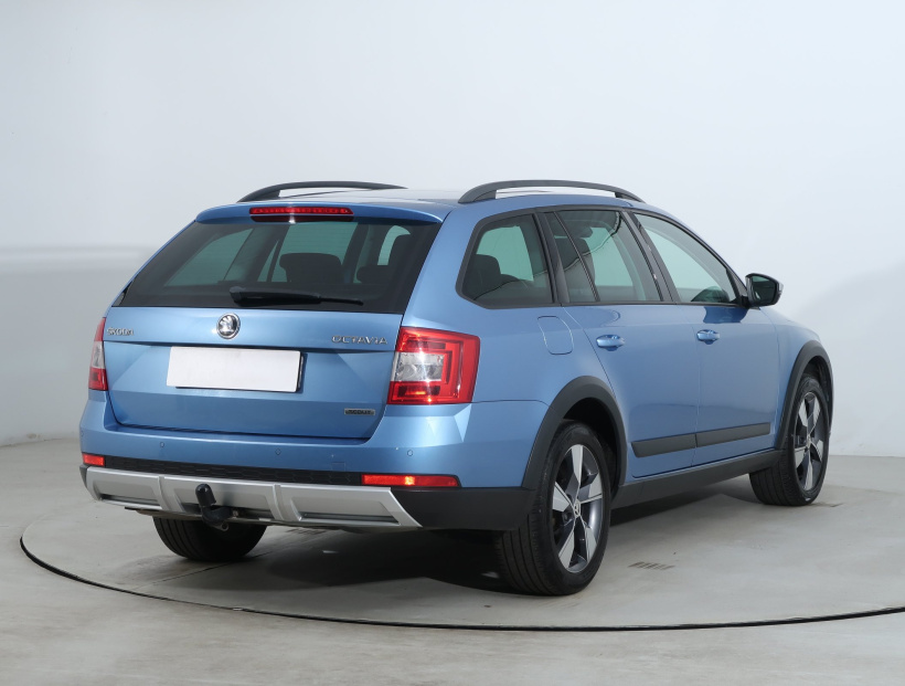 Škoda Octavia Scout, 2016