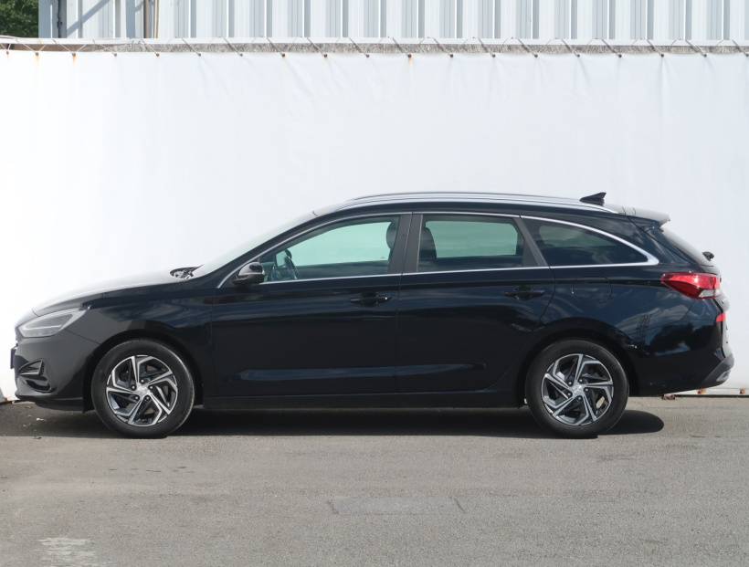 Hyundai i30, 2021