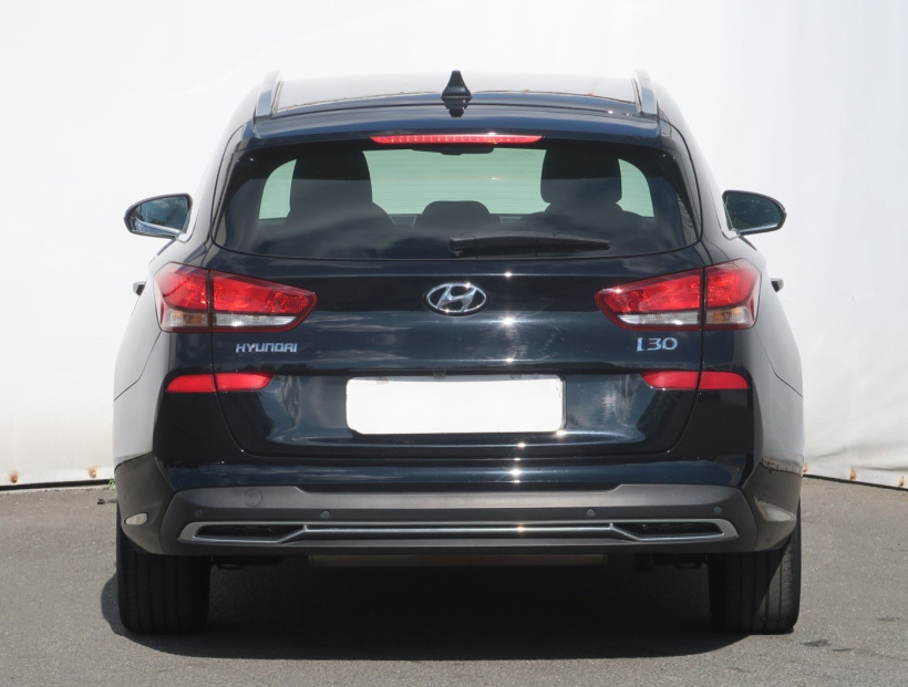 Hyundai i30, 2021