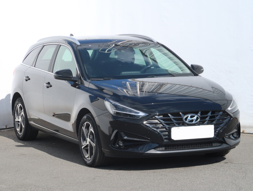 Hyundai i30, 2021