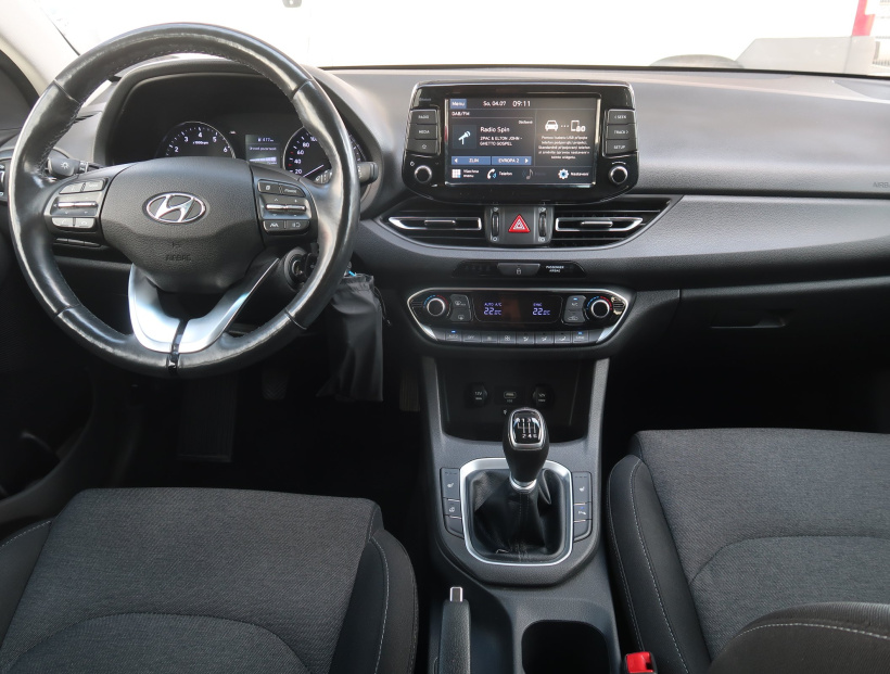 Hyundai i30, 2021