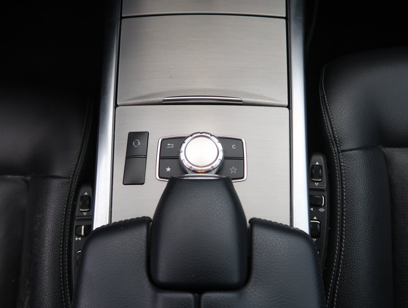 Mercedes-Benz E, 2013