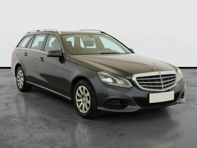 Mercedes-Benz E, 2013