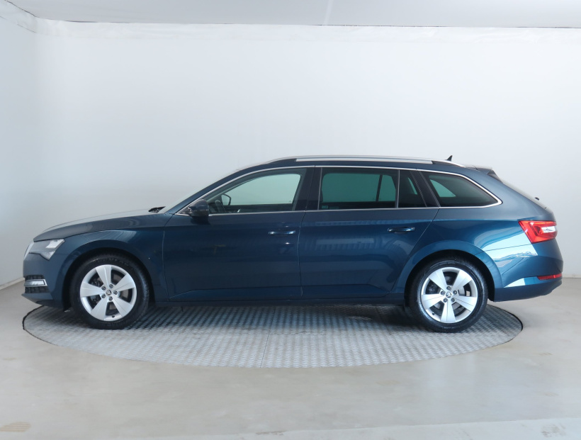 Škoda Superb, 2022