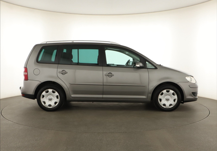 Volkswagen Touran, 2007