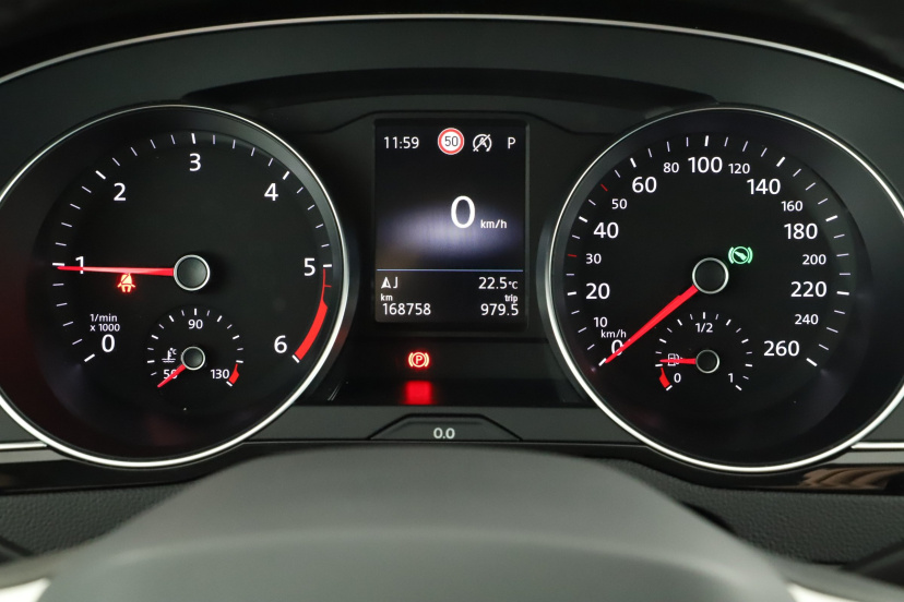 Volkswagen Passat, 2023