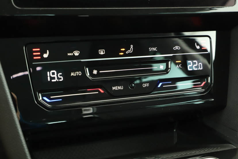 Volkswagen Passat, 2023