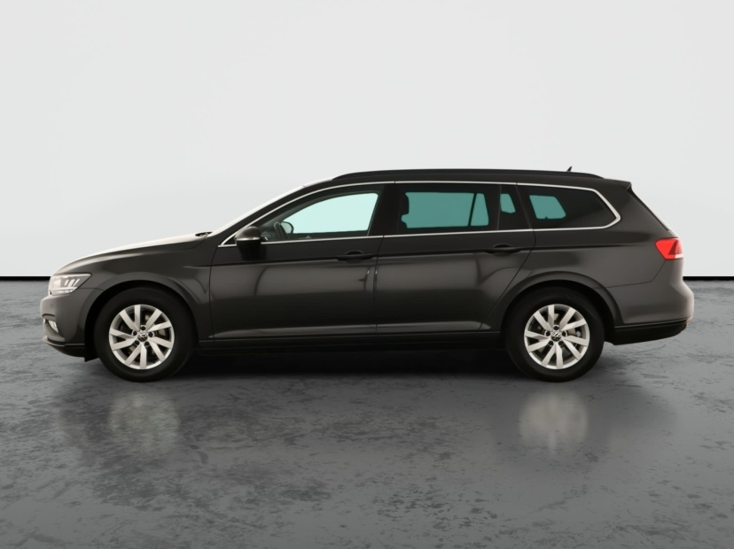 Volkswagen Passat, 2023