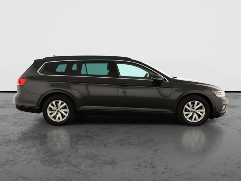 Volkswagen Passat, 2023