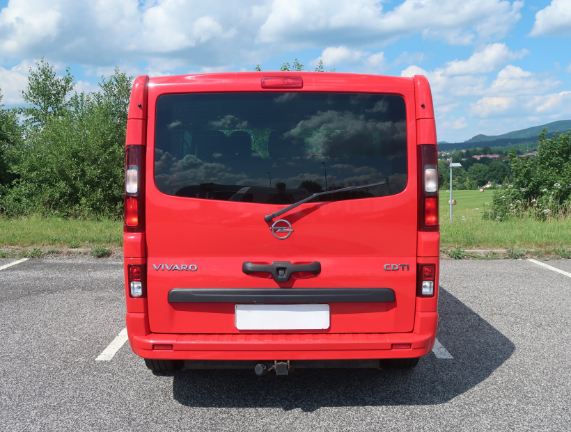 Opel Vivaro, 2015