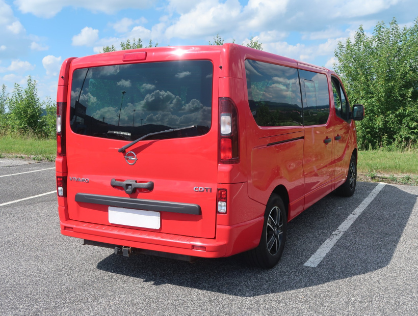 Opel Vivaro, 2015