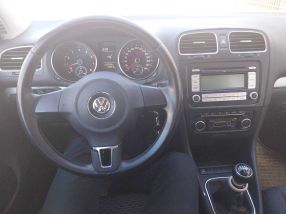 Volkswagen Golf - 2009