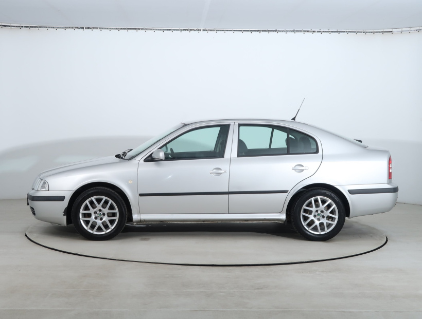 Škoda Octavia, 2004
