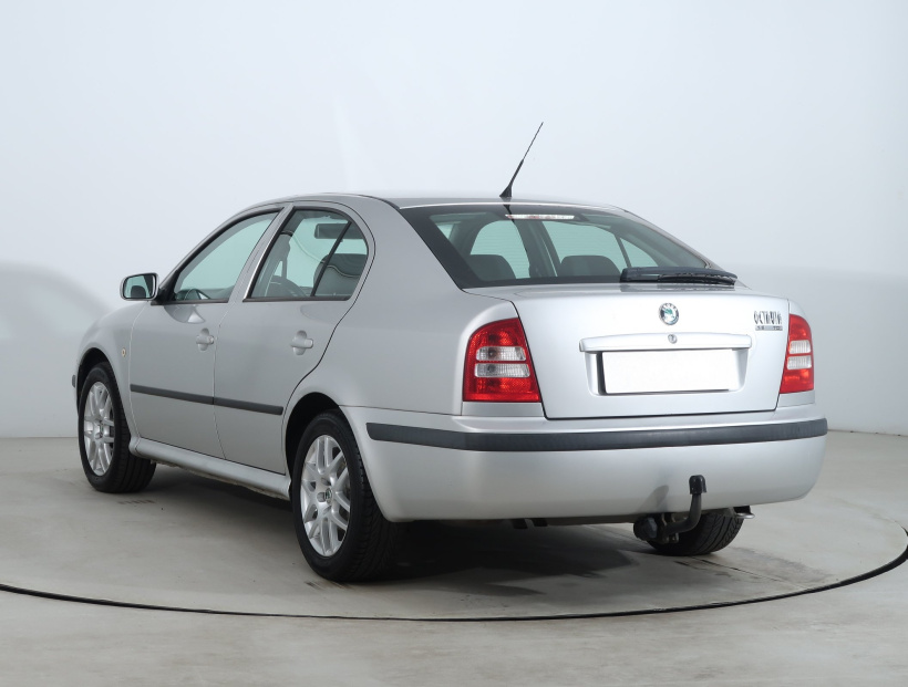 Škoda Octavia, 2004