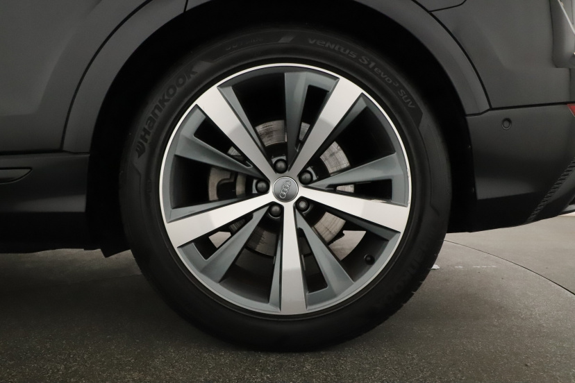 Audi Q8, 2019