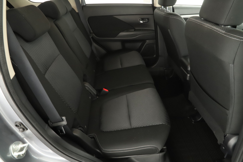 Mitsubishi Outlander, 2018