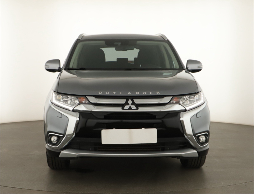 Mitsubishi Outlander, 2018