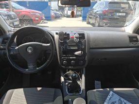 Volkswagen Golf - 2009