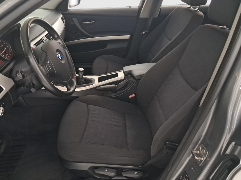 BMW 3, 2009