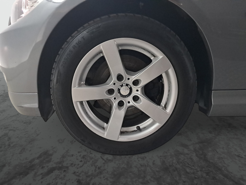 BMW 3, 2009