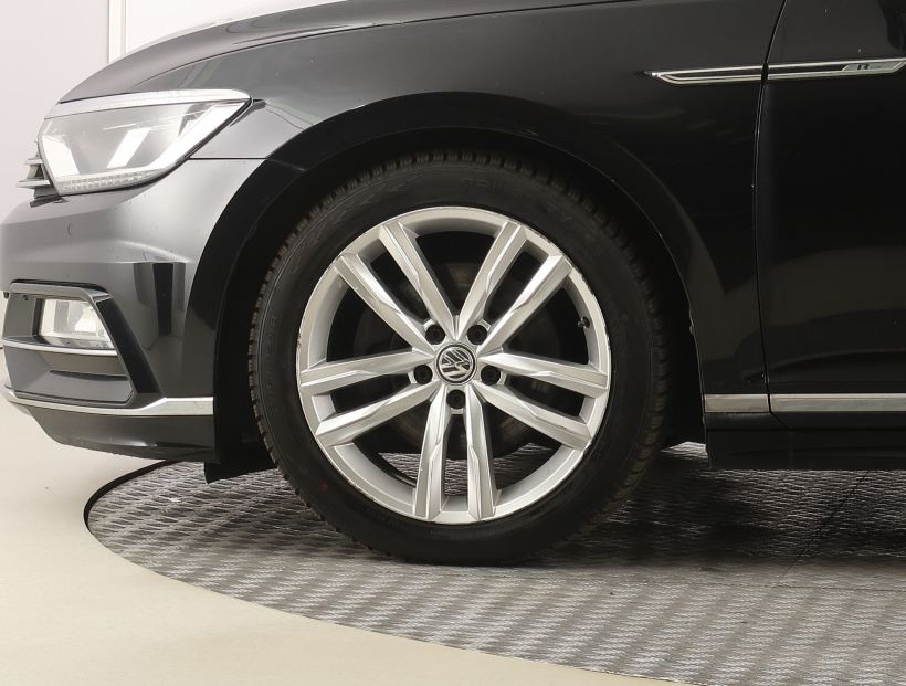 Volkswagen Passat, 2015