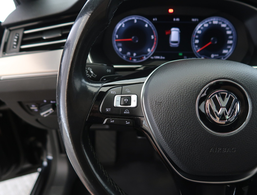 Volkswagen Passat, 2015