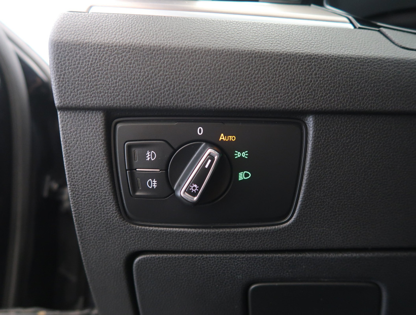 Volkswagen Passat, 2015