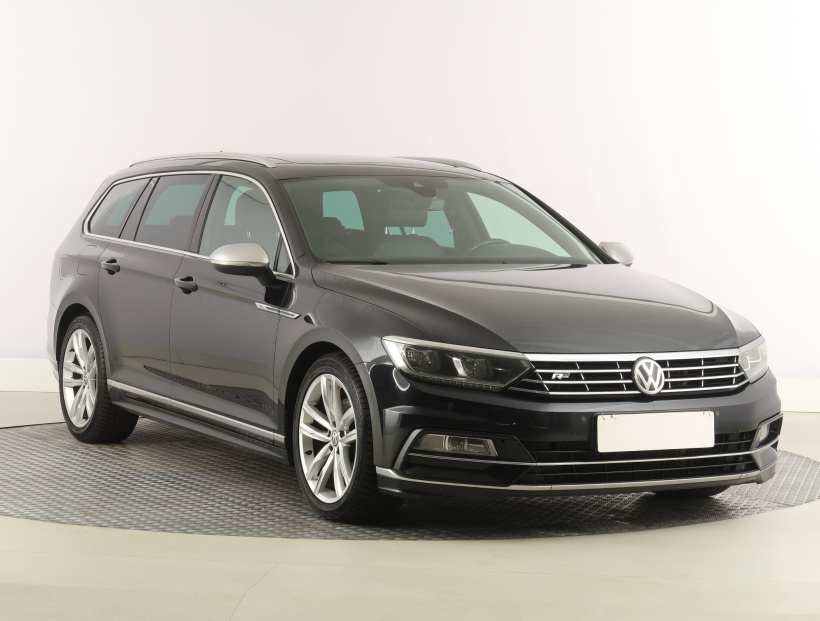 Volkswagen Passat, 2015