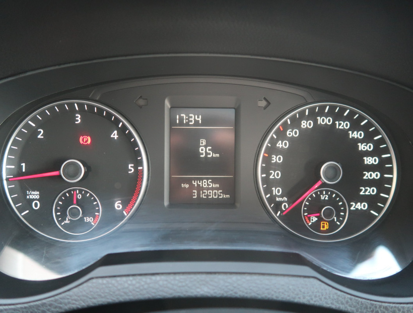 Volkswagen Sharan, 2011