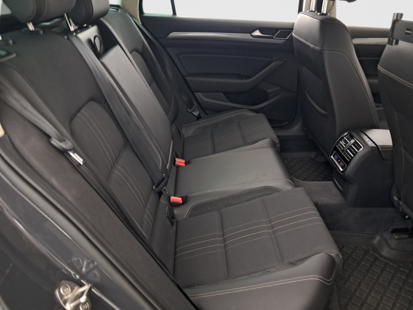 Volkswagen Passat, 2018